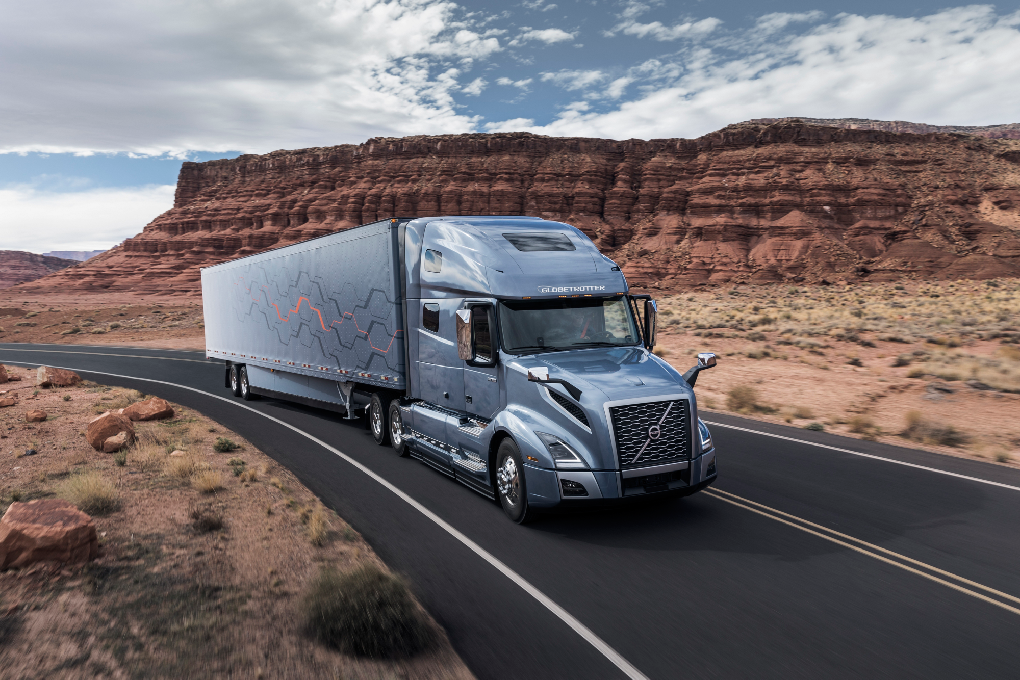 Volvo takes wraps off new VNL - Truck News