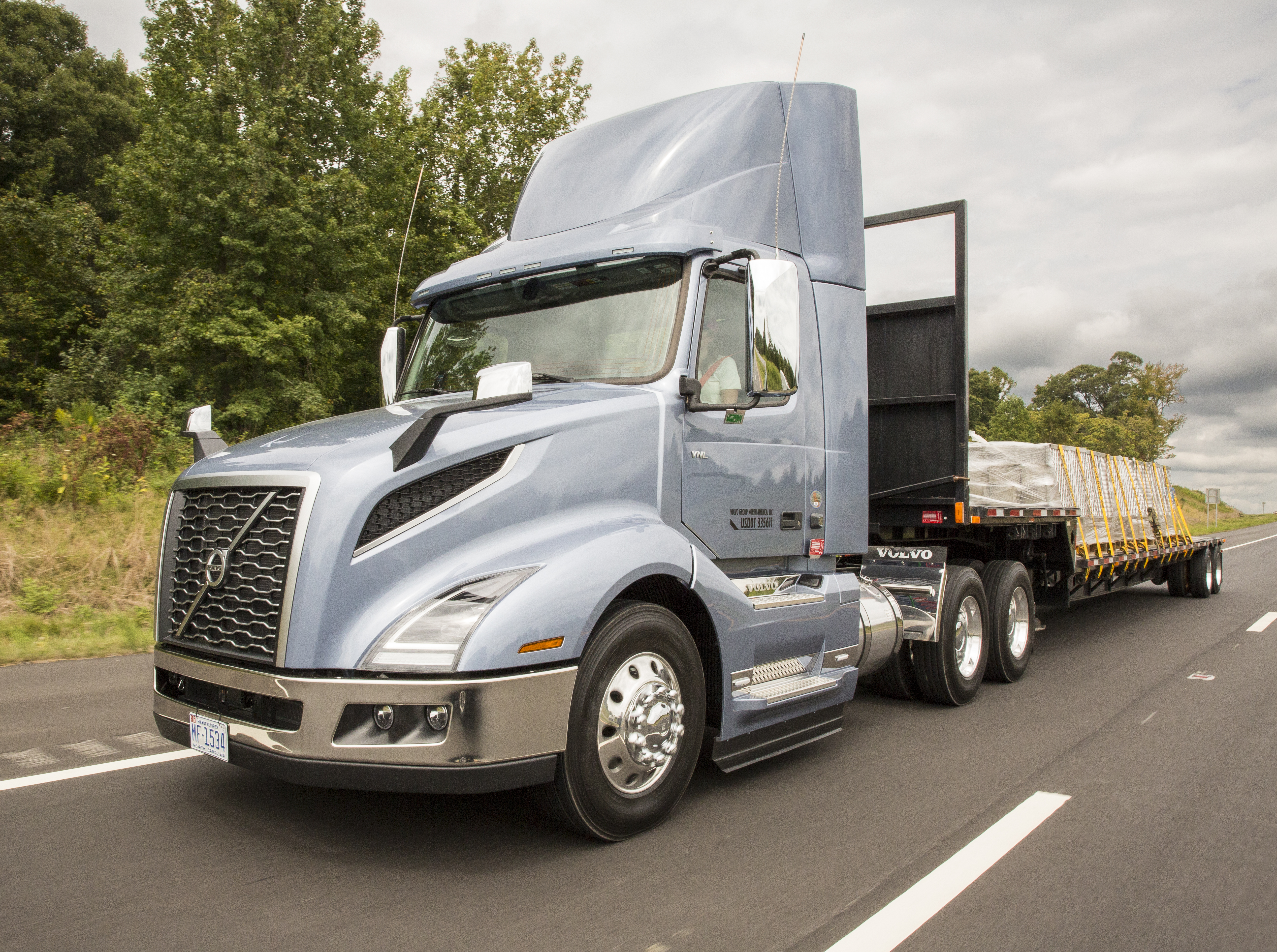 Driving The New Volvo Vnl Truck News