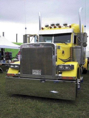 DUCK TRUCK: Dan Lubber's Peterbilt was not only a great-looking truck, but it also had a little piece of trucking trivia attached to its hood - a replica of the original hood ornament from Rubber Duck's truck in the 1978 movie, Convoy.