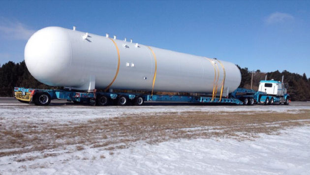Triton equipment on the move Fargo, Nd. to Grande Prairie, Alta.