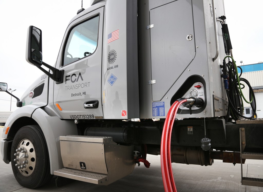 CNG truck fueling
