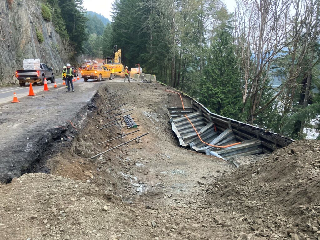 Malahat Tunnel Hill under repair  (Photo: B.C. Ministry of Transportation and Infrastructure)