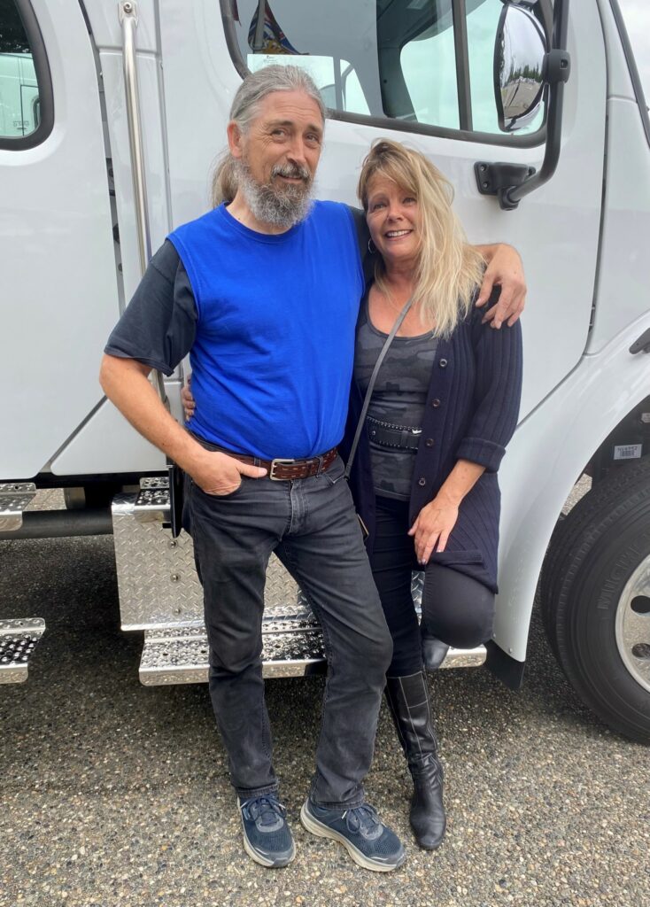 Trucker couple embraces wholesome residing on the street