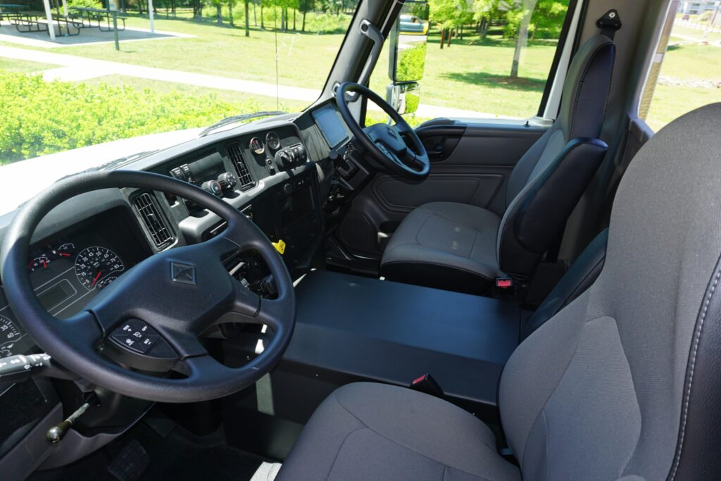 2020 Nexus Wraith 32W RV for Sale in Huntsville, AL 35816 | 208718 |  RVUSA.com Classifieds