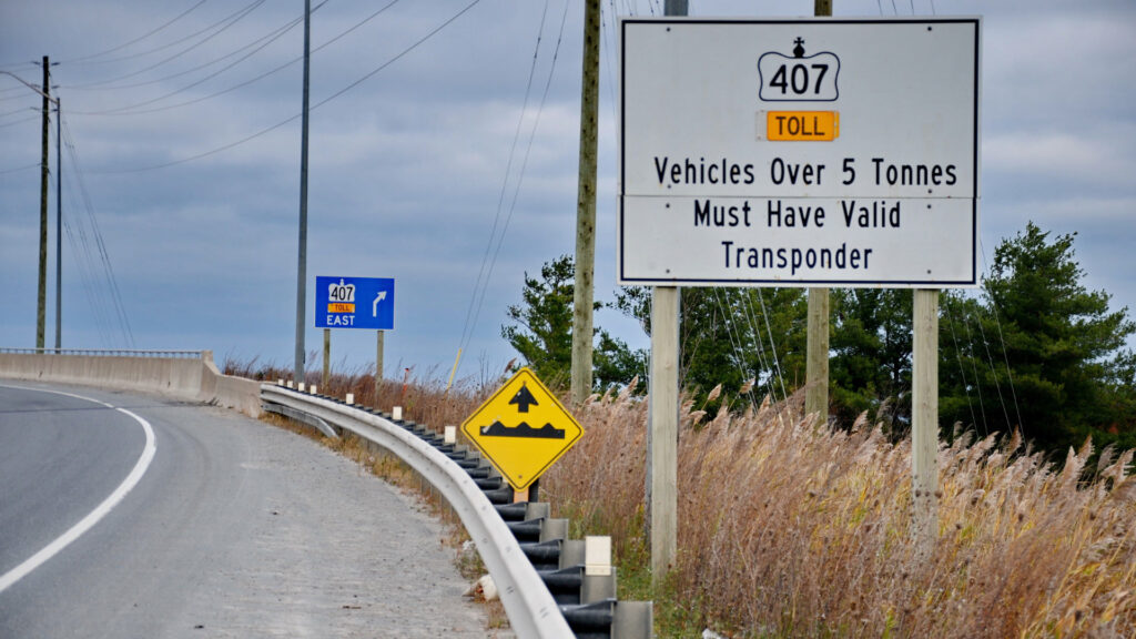 Signs for the 407 ETR